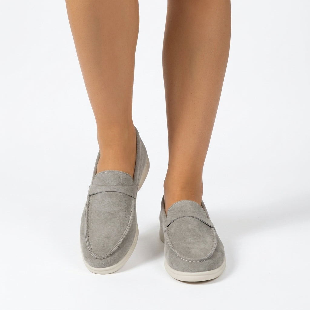 Women’s Classic Slip-On Loafers With Understated Finish