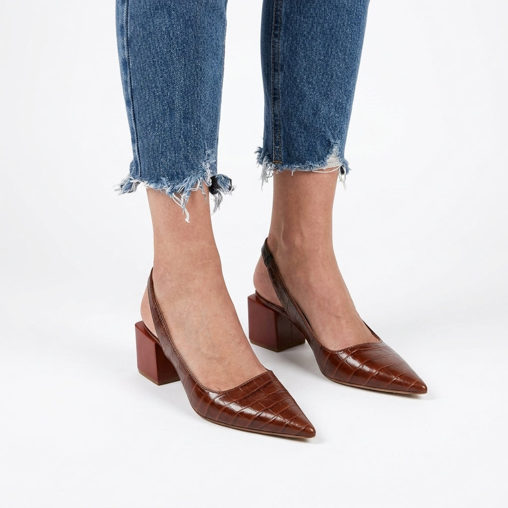 Women’s Simple Slip-On Slippers for Relaxed Everyday Wear
