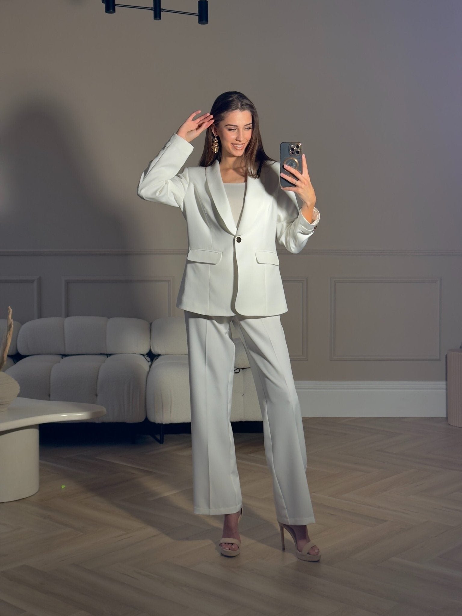 Adriana garnitur damski – ecru - Kup online w Zorah