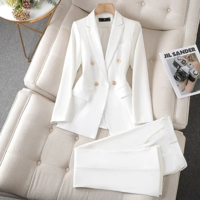 Kailani | Elegancki garnitur - Kup online w Loafis