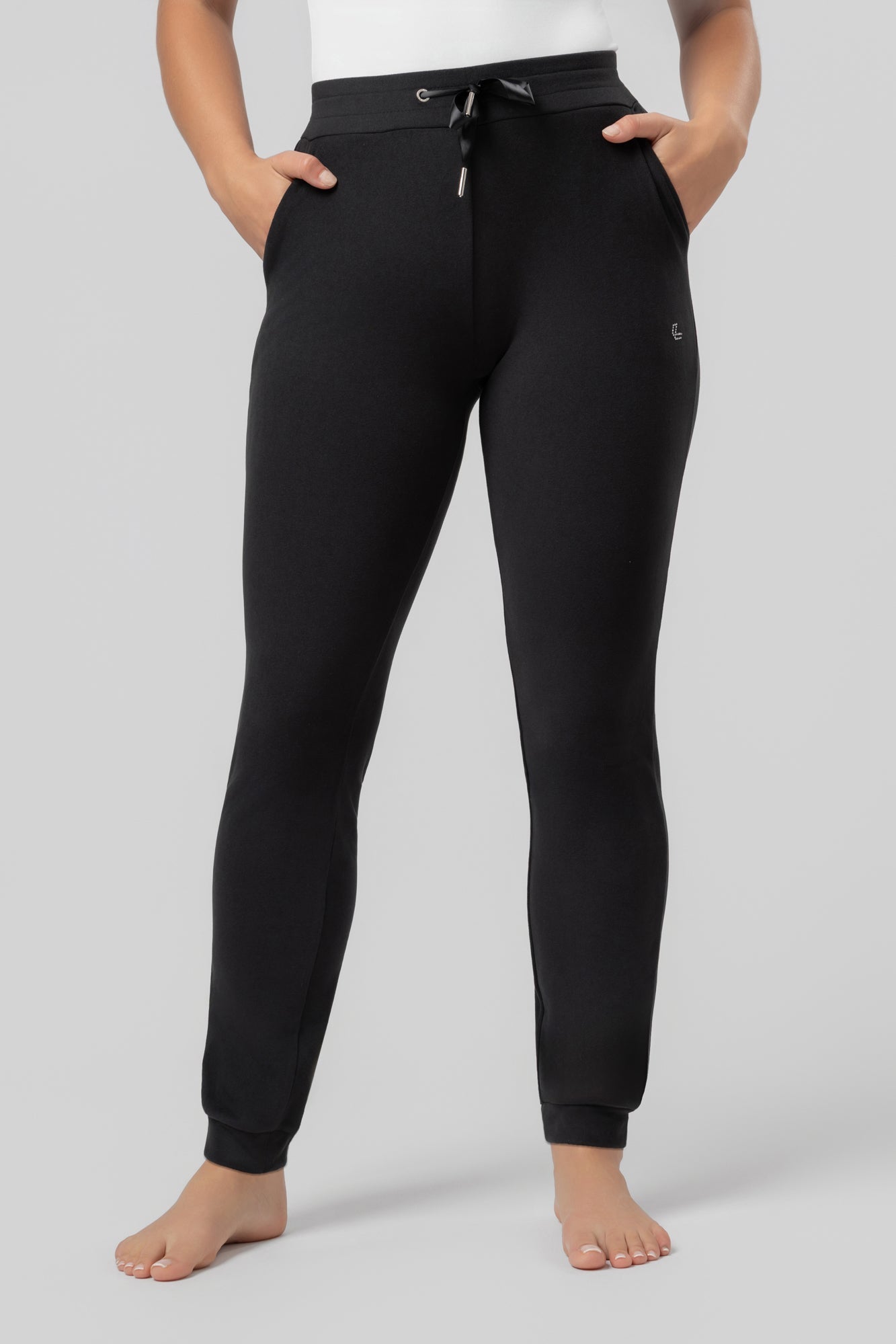 Spodnie dresowe Supercomfort Latifah - Kup online w Zorah