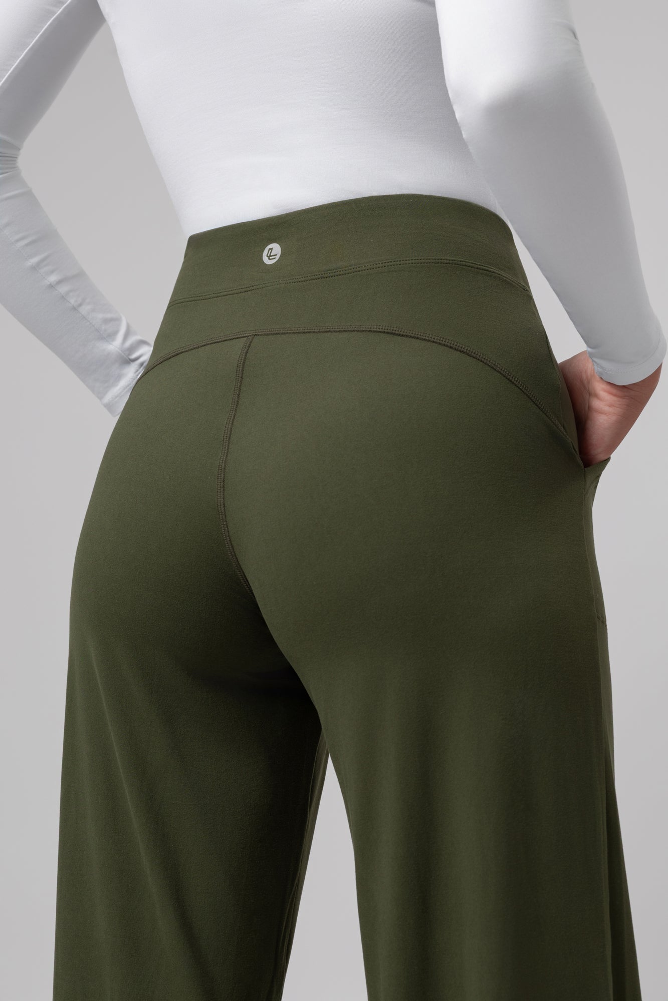 Spodnie dresowe Supercomfort Relaxed Bryn - Kup online w Zorah