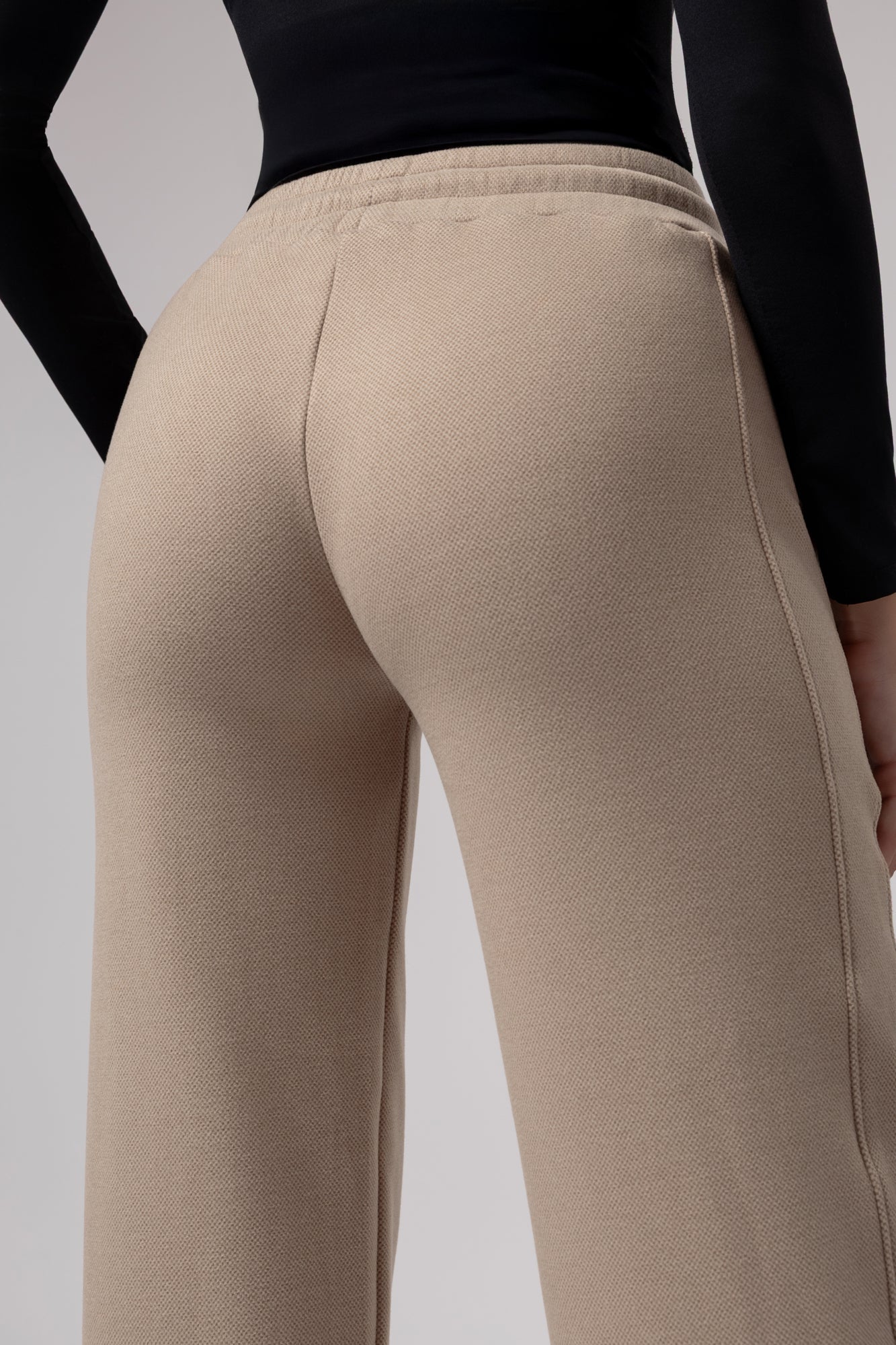 Spodnie dresowe Supercomfort Saweetie - Kup online w Zorah