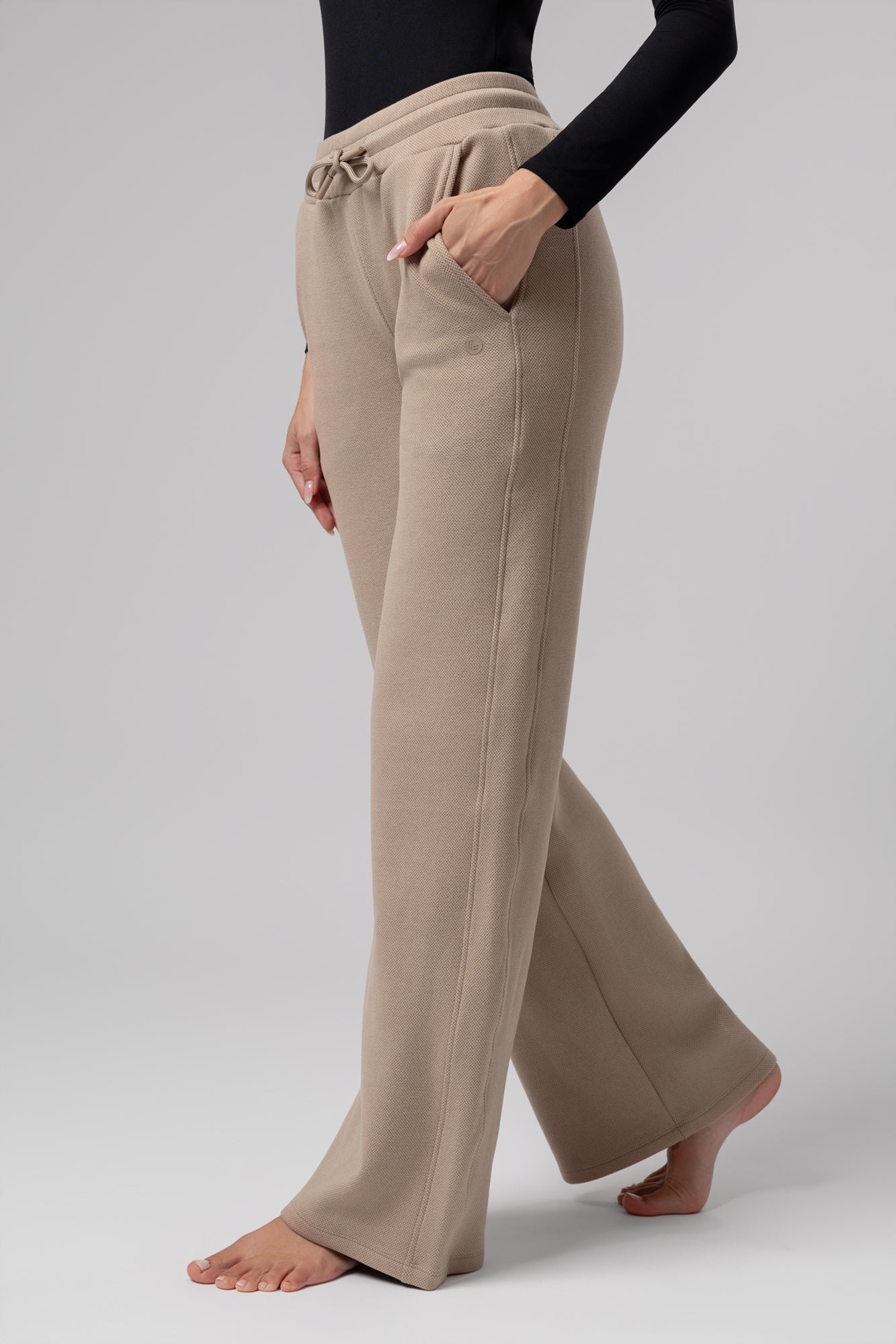 Spodnie dresowe Supercomfort Saweetie - Kup online w Zorah