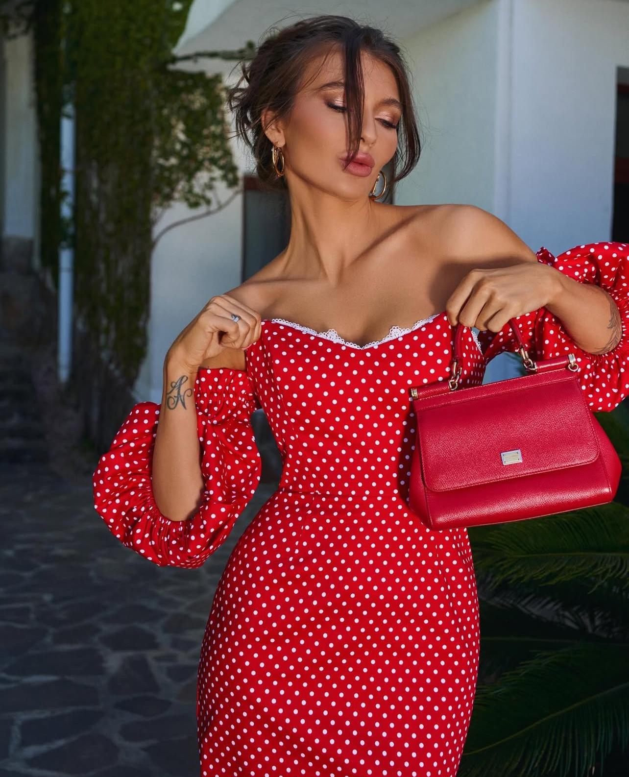 Sukienka Suzana - Kup online w Loafis