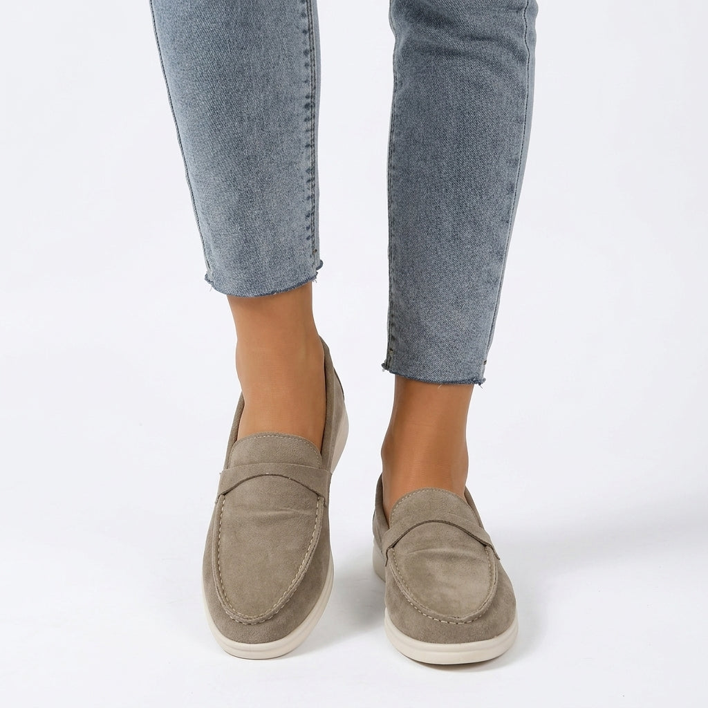 Women’s Classic Slip-On Loafers With Understated Finish