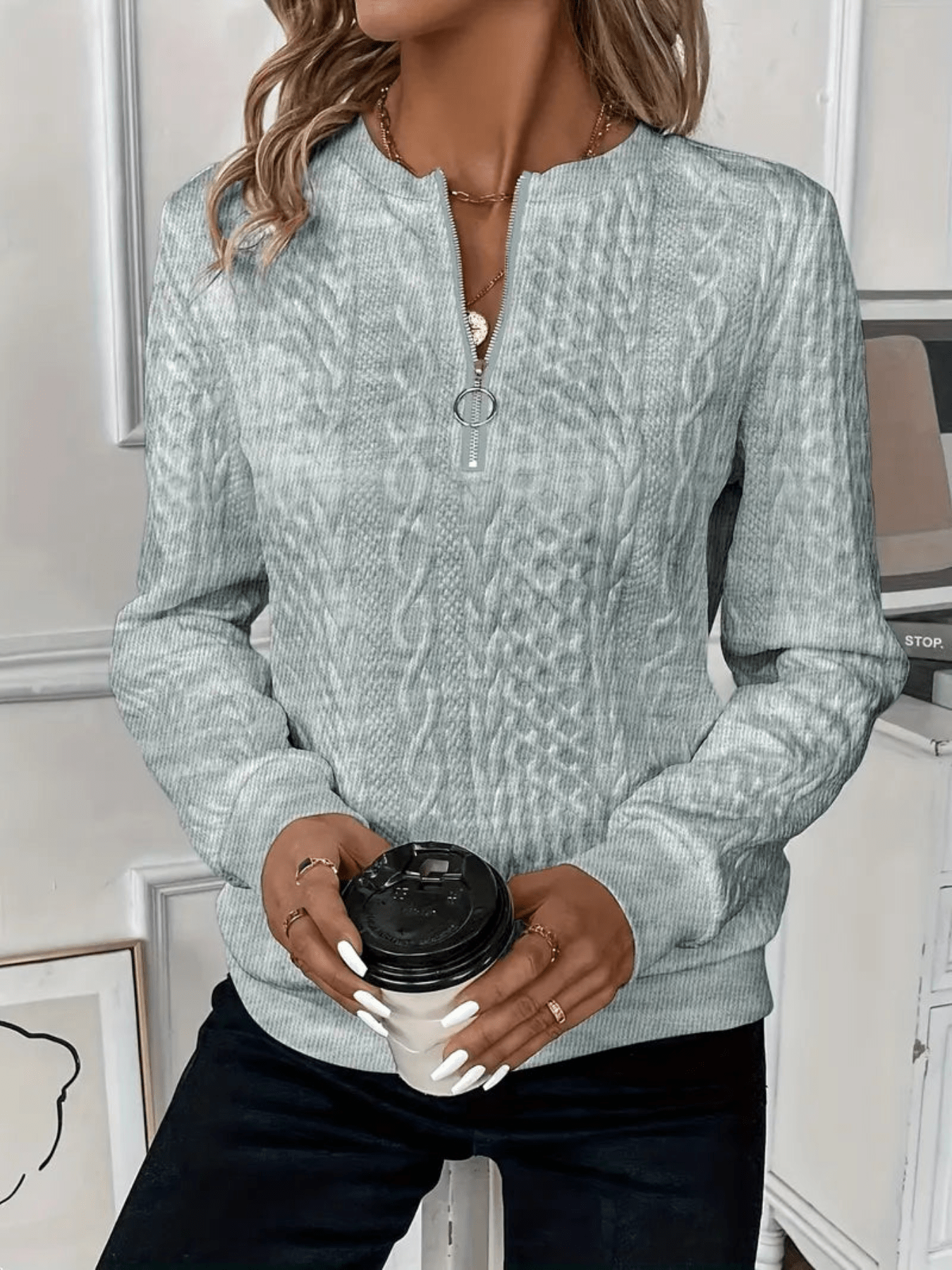 Julia | Elegancki sweter z dzianiny z zamkiem błyskawicznym - Kup online w Loafis