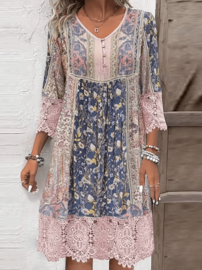 Mirabel - Sukienka boho z koronkowymi detalami - Kup online w Loafis