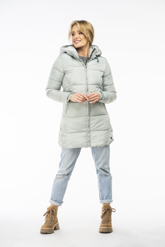 Nefritově zelená zimní bunda se stříbrným lemem - Kup online w Zorah