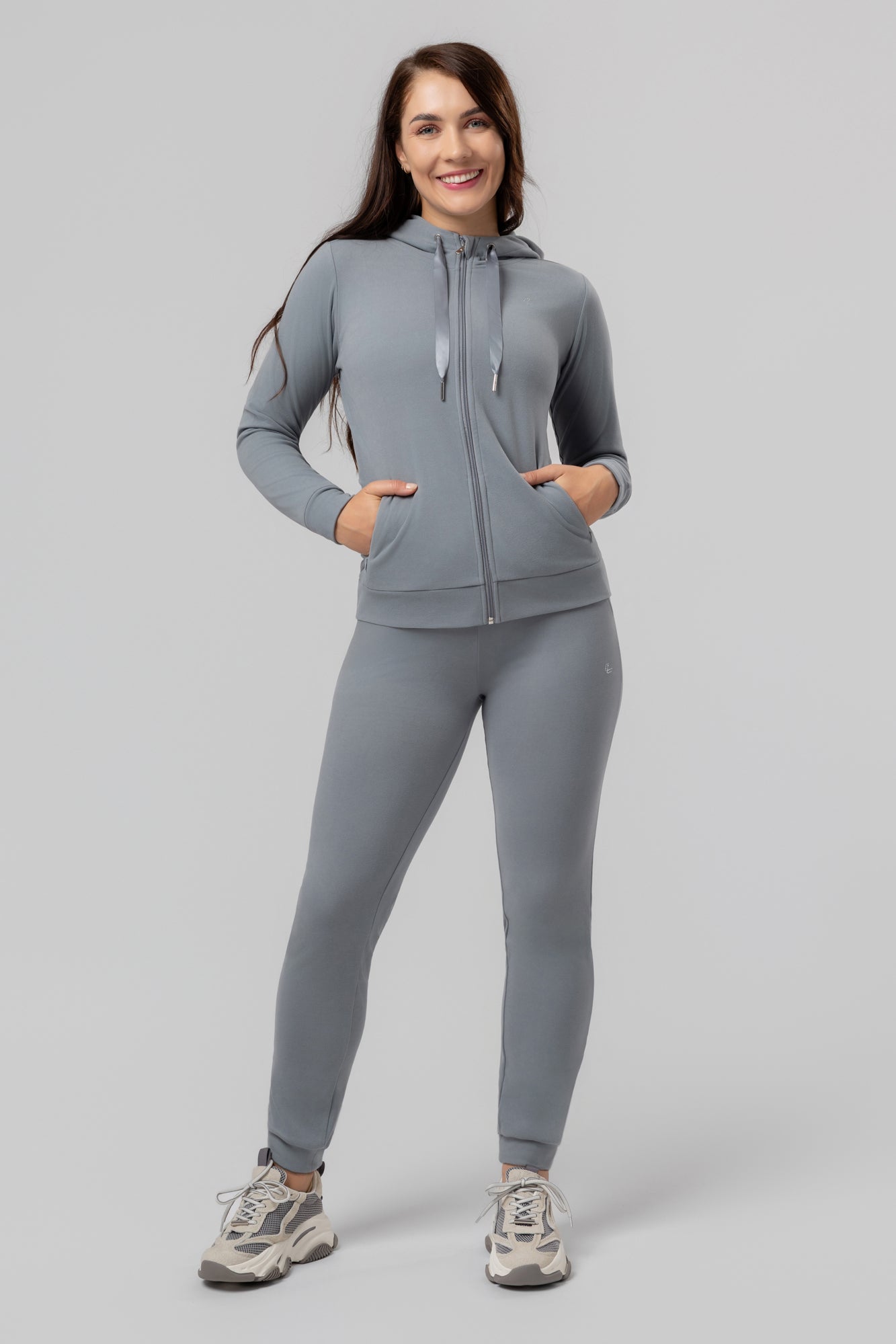 Rozpinana bluza Supercomfort Stefflon - Kup online w Zorah