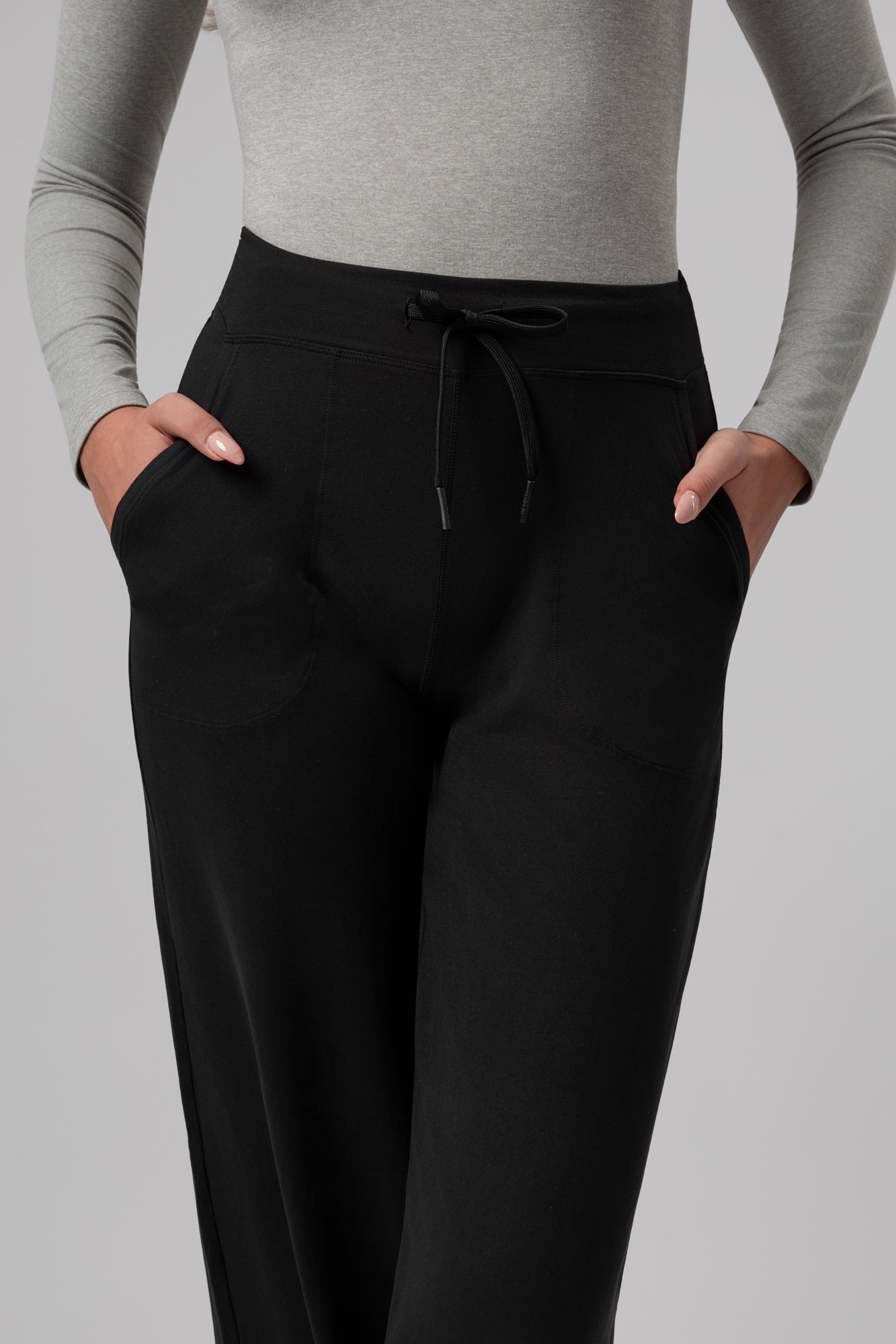 Spodnie dresowe Supercomfort Relaxed Ylenia - Kup online w Zorah